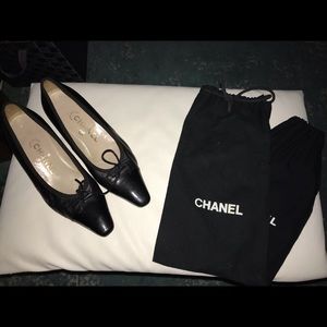 Authentic Vintage Chanel Black Pumps